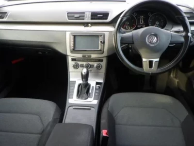 Volkswagen PASSAT VARIANT  с аукциона в Японии