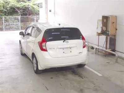 Nissan NOTE  с аукциона в Японии