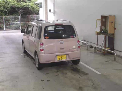 Daihatsu MIRA  с аукциона в Японии