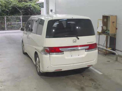 Honda STEP WAGON  с аукциона в Японии