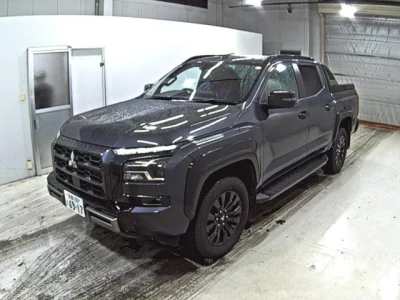 Mitsubishi TRITON