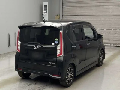 Daihatsu MOVE  с аукциона в Японии