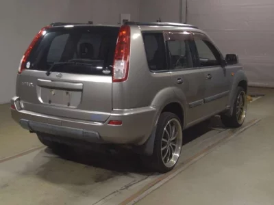 Nissan X-TRAIL  с аукциона в Японии