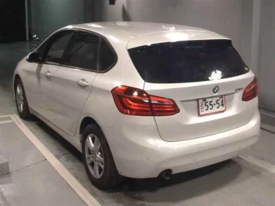 BMW 2-Series  с аукциона в Японии