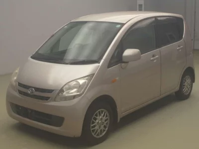 Daihatsu MOVE  с аукциона в Японии