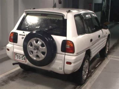 Toyota RAV4  с аукциона в Японии