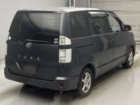 Toyota VOXY лот № 98 оценка RA  с аукциона в Японии 1