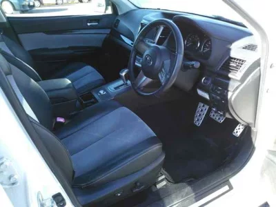 Subaru LEGACY  с аукциона в Японии