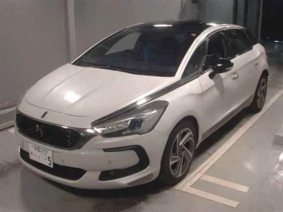 Citroen DS5