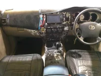 Toyota HILUX SURF лот № 8139 оценка R  с аукциона в Японии 7