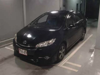 Toyota WISH  с аукциона в Японии