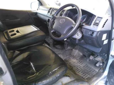 Toyota HIACE VAN  с аукциона в Японии