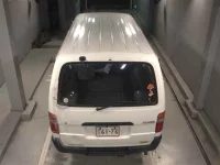 Toyota HIACE VAN лот № 4024 оценка R  с аукциона в Японии 6