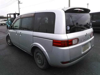 Nissan LAFESTA