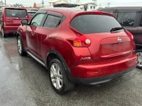 Nissan JUKE лот № 25018 оценка 3.5  с аукциона в Японии 3