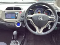 Honda FIT лот № 25017 оценка 3.5  с аукциона в Японии 4