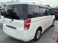 Honda STEP WAGON лот № 25019 оценка 3.5  с аукциона в Японии 2