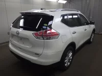 Nissan X-TRAIL лот № 26074 оценка 3  с аукциона в Японии 2