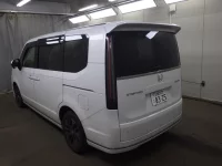 Honda STEP WAGON лот № 26079 оценка 4  с аукциона в Японии 3