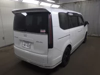Honda STEP WAGON лот № 26081 оценка 4.5  с аукциона в Японии 2
