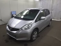 Honda FIT лот № 26114 оценка R  с аукциона в Японии 1