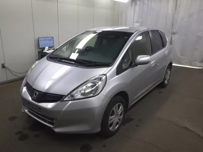 Honda FIT  с аукциона в Японии