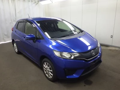 Honda FIT  с аукциона в Японии