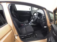 Honda FIT лот № 26118 оценка 3.5  с аукциона в Японии 5