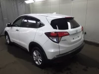 Honda VEZEL лот № 26144 оценка 3  с аукциона в Японии 3