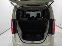 Honda N BOX лот № 10141 оценка 4.5  с аукциона в Японии 7