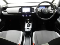 Honda FIT лот № 28049 оценка R  с аукциона в Японии 4