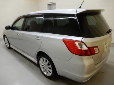 Subaru EXIGA  с аукциона в Японии