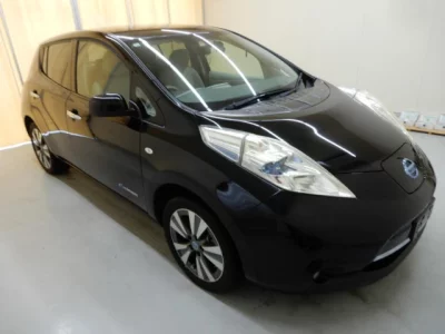 Nissan LEAF  с аукциона в Японии