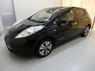 Nissan LEAF  с аукциона в Японии