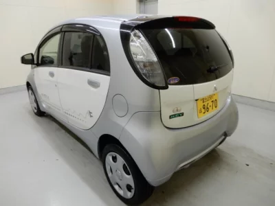 Mitsubishi I-MIEV  с аукциона в Японии