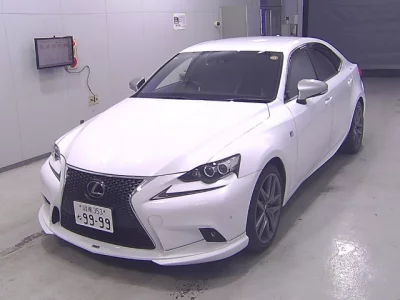Lexus IS  с аукциона в Японии