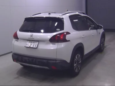 Peugeot 2008  с аукциона в Японии