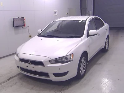 Mitsubishi GALANT FORTIS  с аукциона в Японии