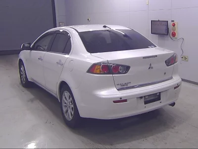 Mitsubishi GALANT FORTIS  с аукциона в Японии