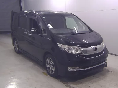 Honda STEP WAGON  с аукциона в Японии