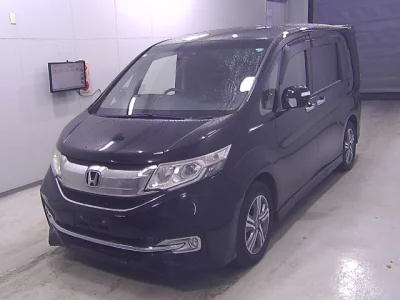 Honda STEP WAGON  с аукциона в Японии