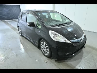 Honda FIT  с аукциона в Японии