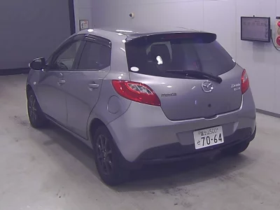 Mazda DEMIO
