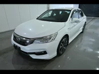 Honda ACCORD лот № 20077 оценка 4  с аукциона в Японии 1