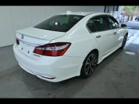 Honda ACCORD лот № 20077 оценка 4  с аукциона в Японии 2