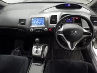 Honda CIVIC HYBRID лот № 19006 оценка R  с аукциона в Японии 4