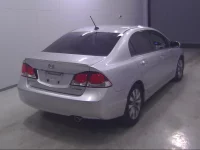 Honda CIVIC HYBRID лот № 19006 оценка R  с аукциона в Японии 2