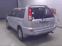 Nissan X-TRAIL лот № 19067 оценка 3.5  с аукциона в Японии 3
