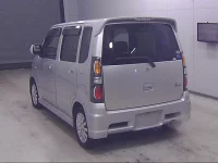 Suzuki WAGON R лот № 19071 оценка R  с аукциона в Японии 3