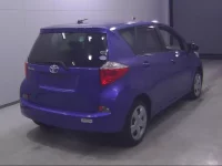 Toyota RACTIS лот № 19073 оценка 3  с аукциона в Японии 2